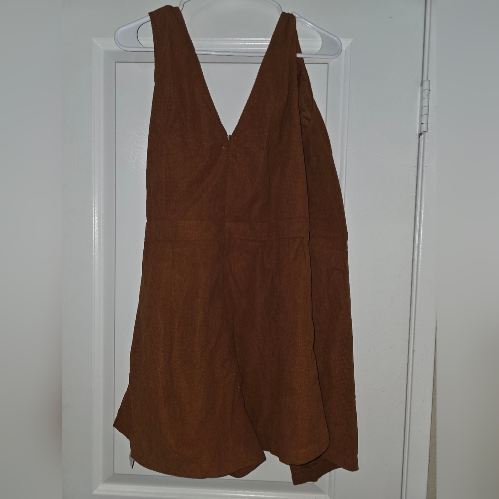 🤎 Cupshe Corduroy Wrap Romper Rust Tone NWT Various Sizes - Picture 4 of 4